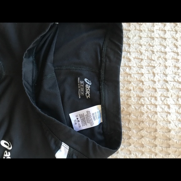 ASICS Racing Shorts - Picture 3 of 4
